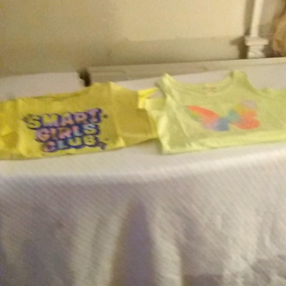 2 size 7 Girls Ts, Oshkosh, Cat and Jack